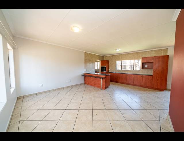 3 BEDROOM TOWNHOUSE FOR SALE IN RAND COLLIERIES